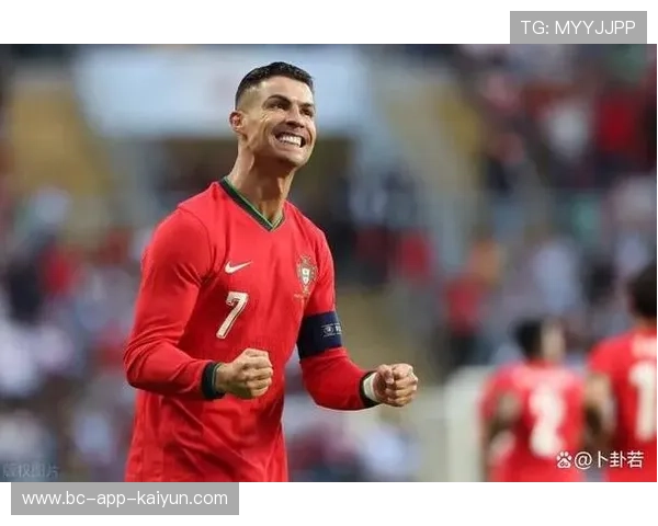 C罗复出警告：世界杯前夜再掀话题风暴